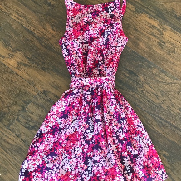Express Floral Dress - Picture 3 of 3